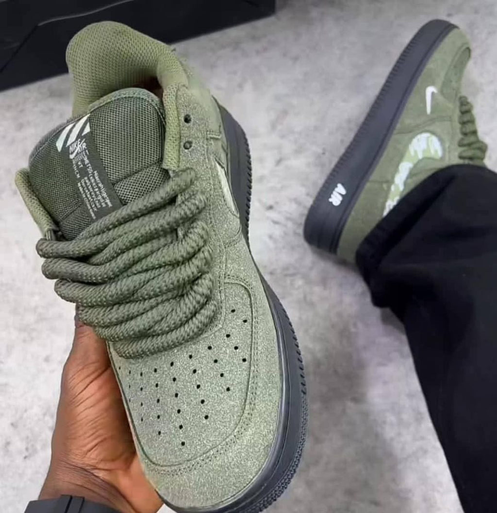 AF1 Low Suede