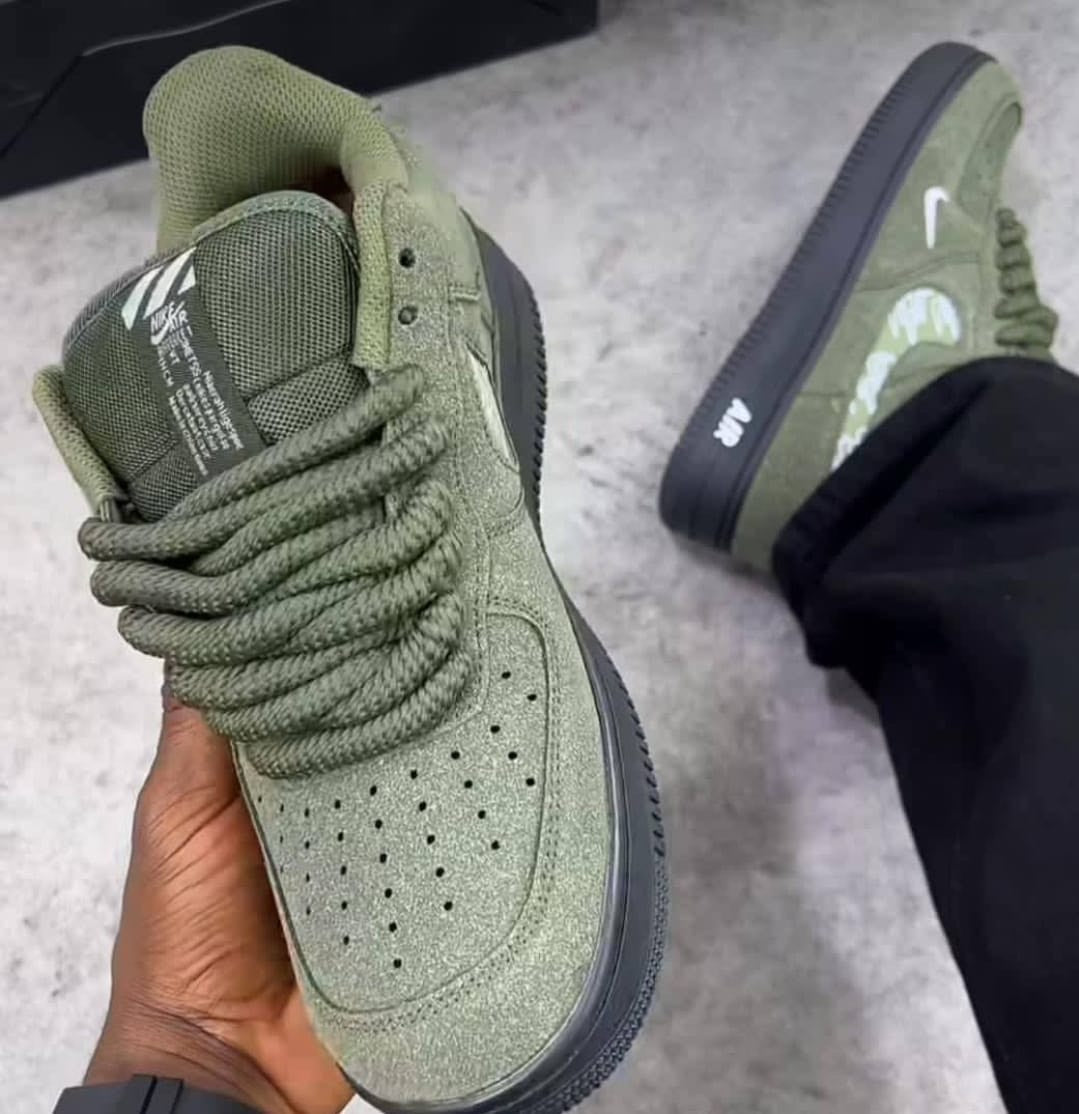 AF1 Low Suede