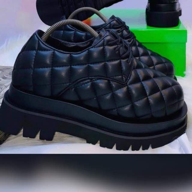 Bottega Veneta Quilted Leather Lace-Up Derby