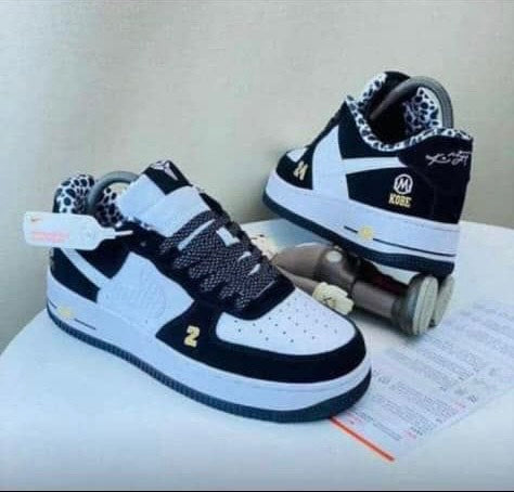 Nike Air Force 1 Kobe Black/White