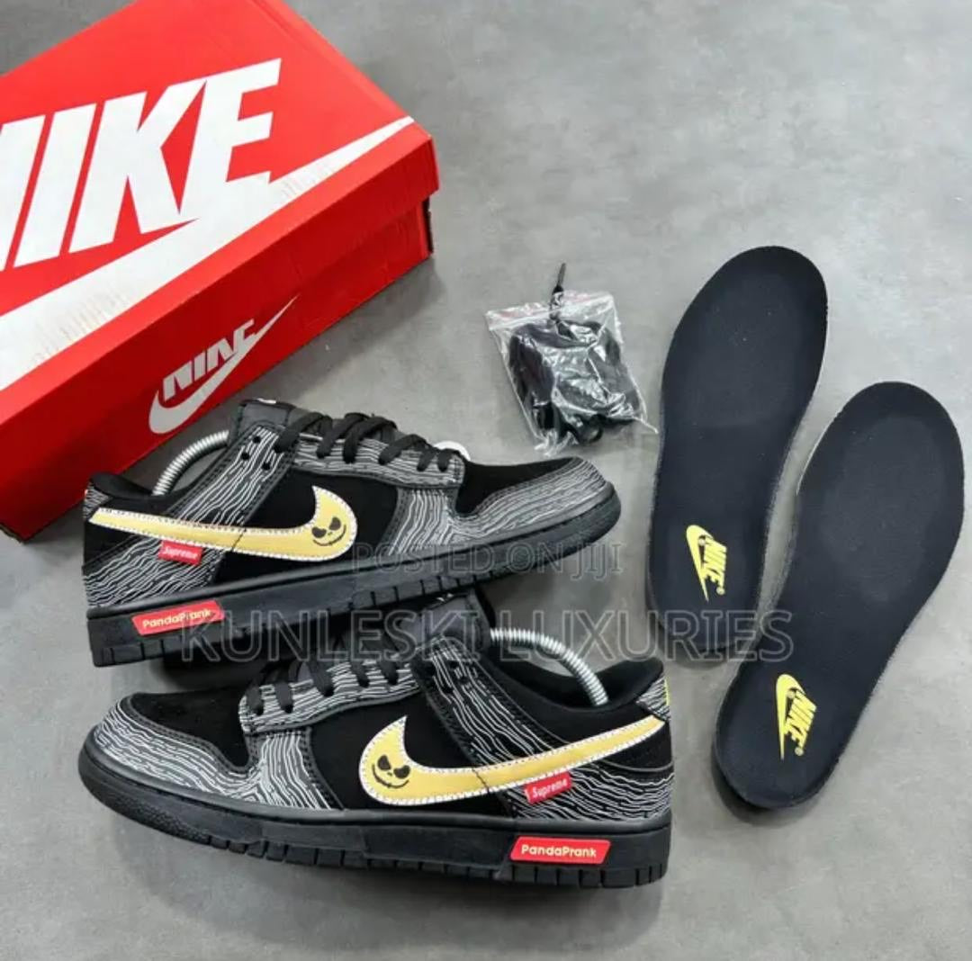 Nike SB Dunk Low – PandaPrank Black/Gold