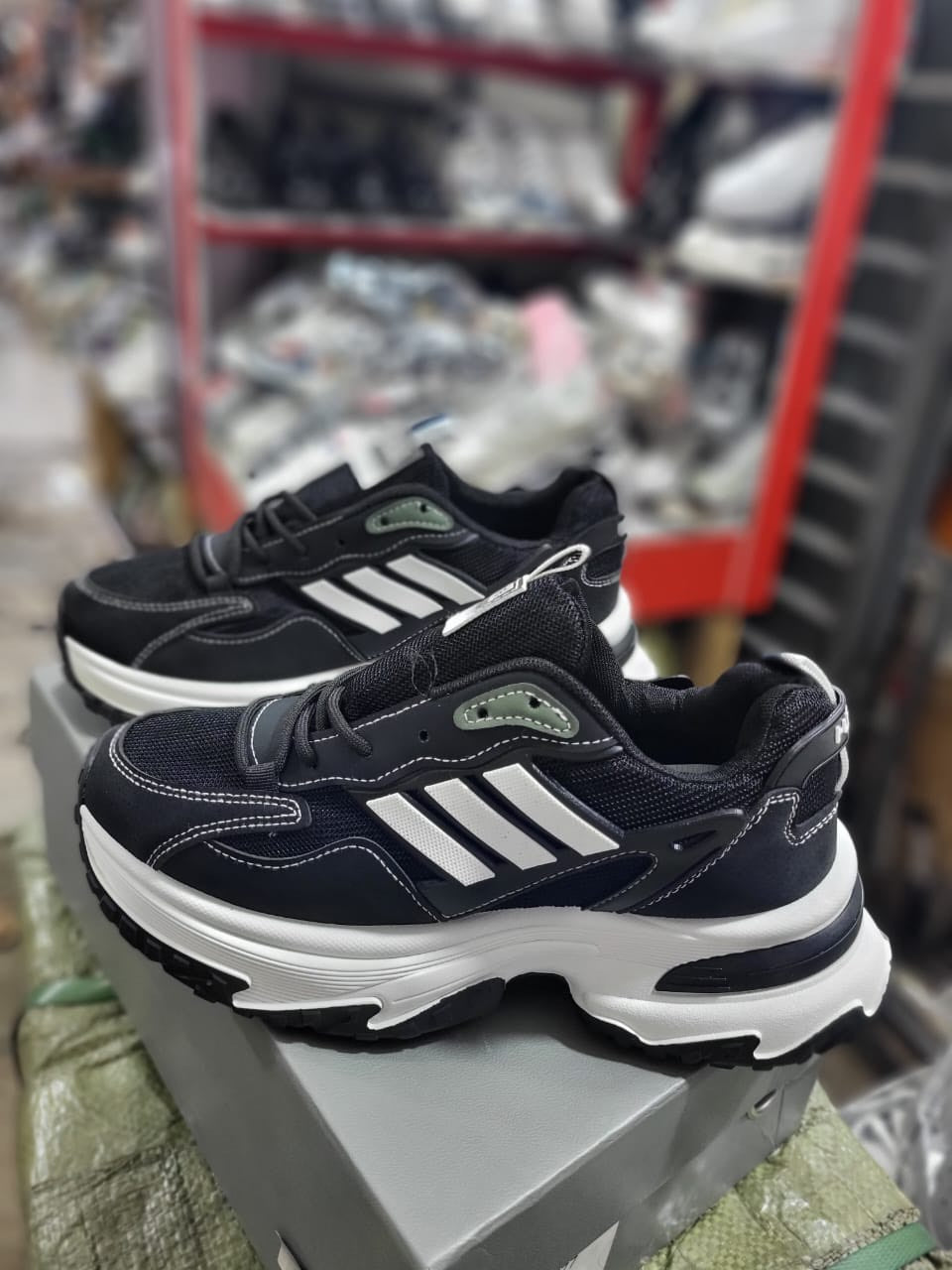 3-Stripe Chunky Runner Sneaker