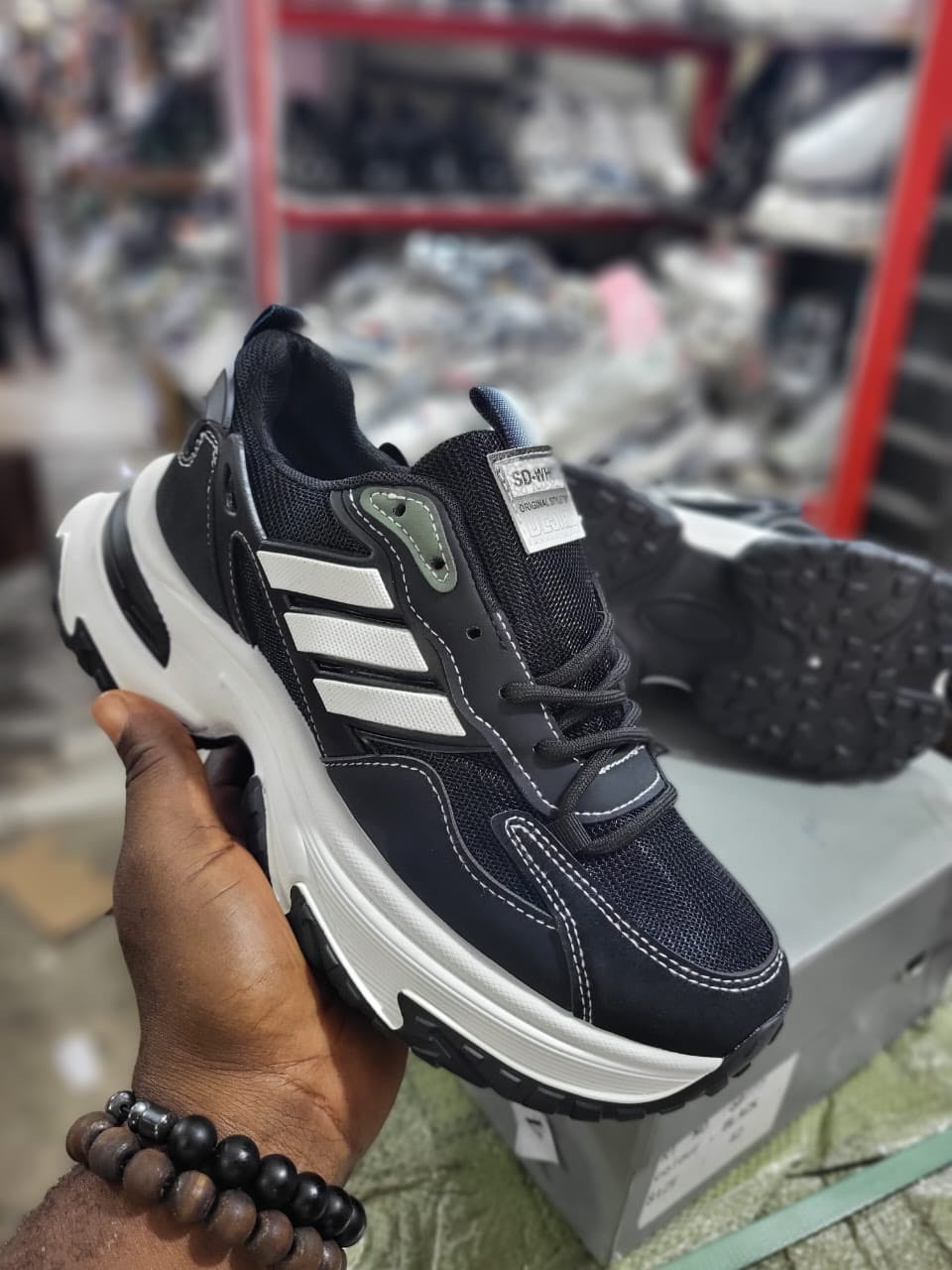 3-Stripe Chunky Runner Sneaker