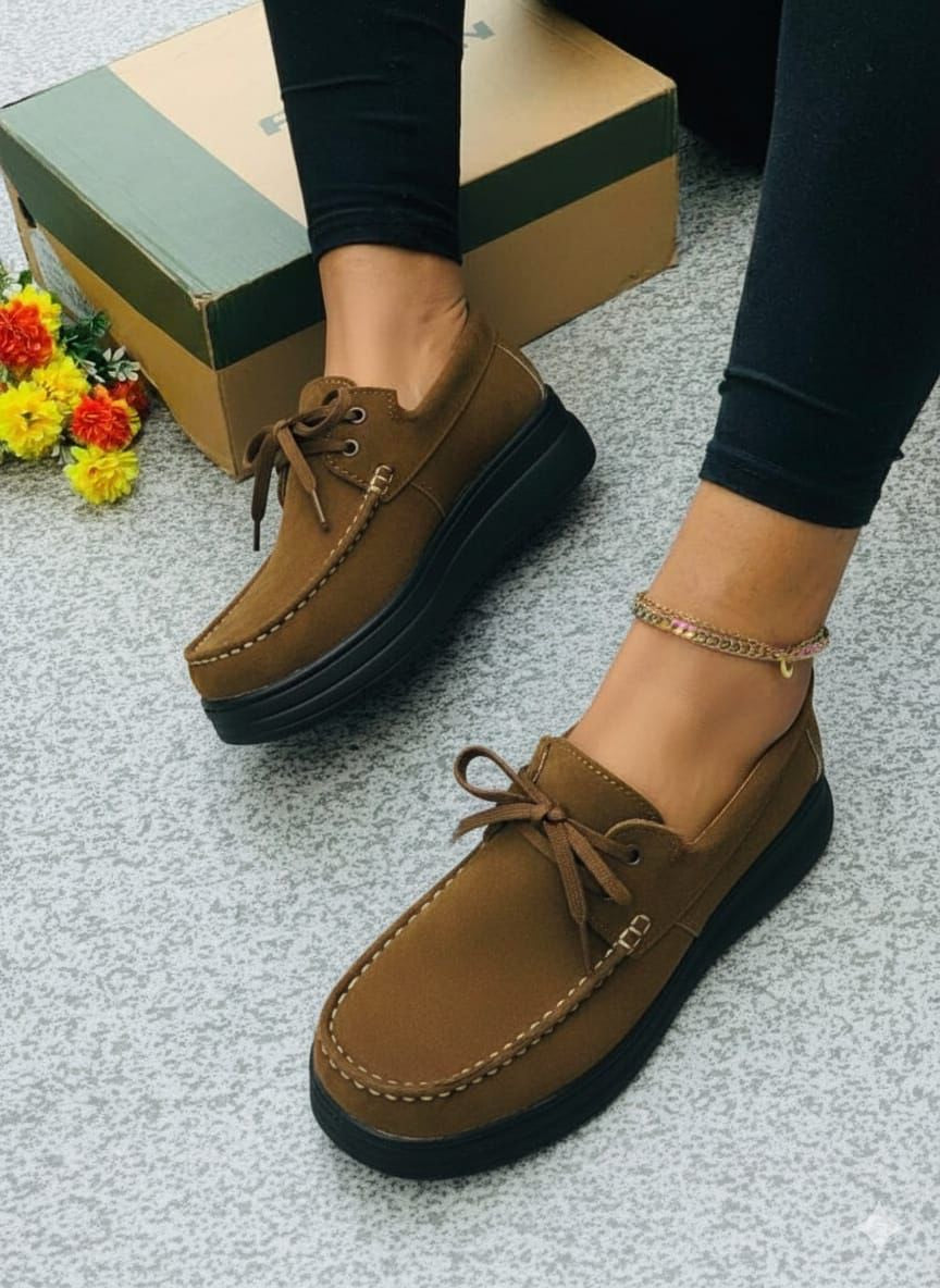 Women's Suede Platform Lace-Up Loafers